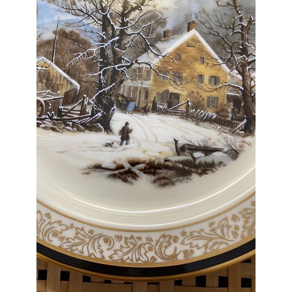 Lenox Plate, “Winter In The Country A Cold Morning” 1987 Limited Currier & Ives - Picture 6 of 10